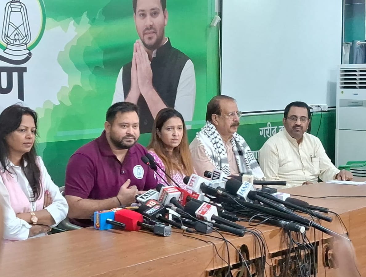 तेजस्वी यादव की बड़ी घोषणा — जीविका दीदियों और संविदाकर्मियों को मिलेगा स्थायी दर्जा, “माई-बहिन मान योजना” लागू होगी