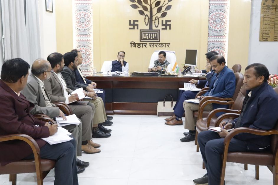 पटना में 25 स्थानों पर विकसित होंगे वेंडिंग जोन, जल-निकासी व सीवरेज नेटवर्क की GIS मैपिंग की तैयारी: नितिन नवीन